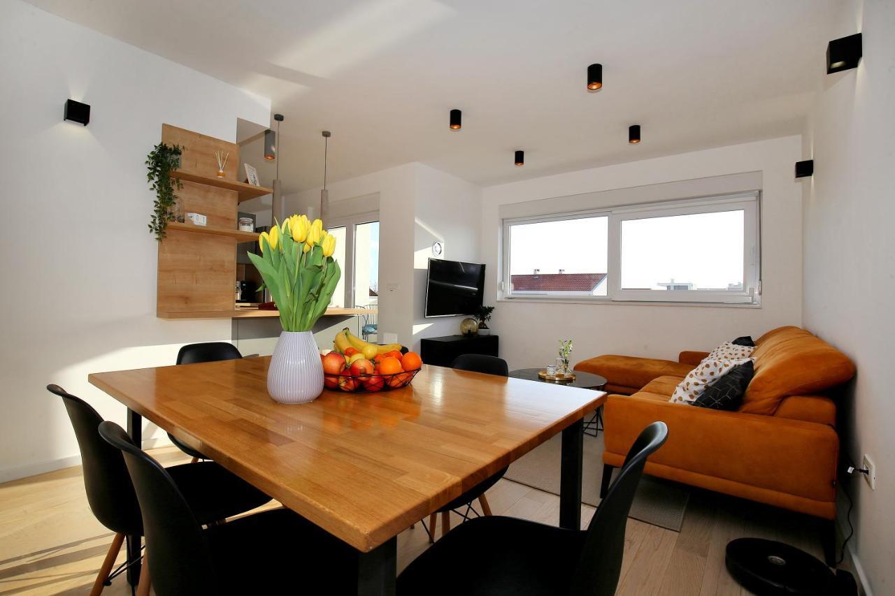 Esso Roof Terrace Apartment Zadar Buitenkant foto