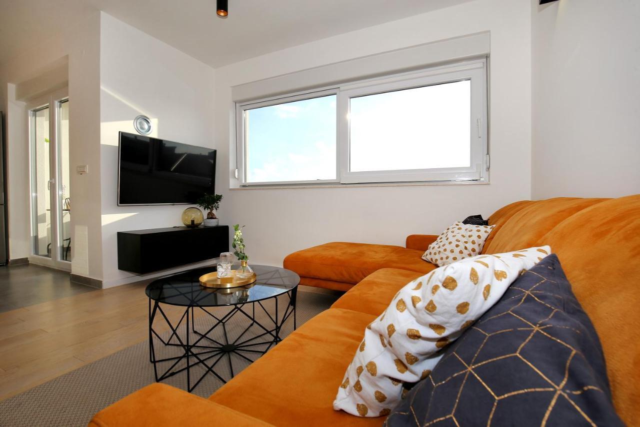Esso Roof Terrace Apartment Zadar Buitenkant foto