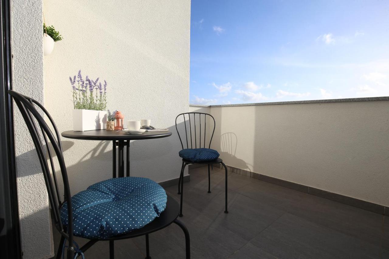 Esso Roof Terrace Apartment Zadar Buitenkant foto