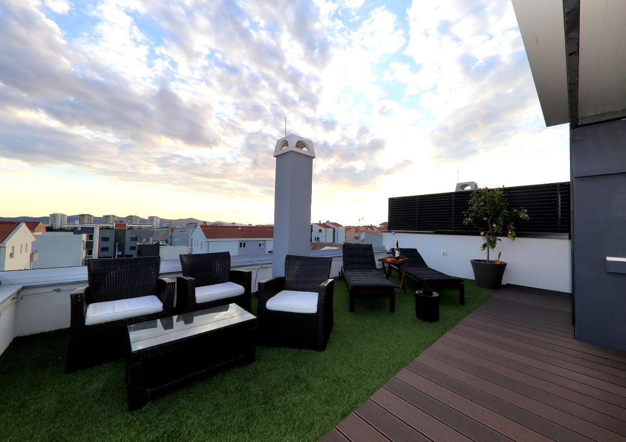 Esso Roof Terrace Apartment Zadar Buitenkant foto